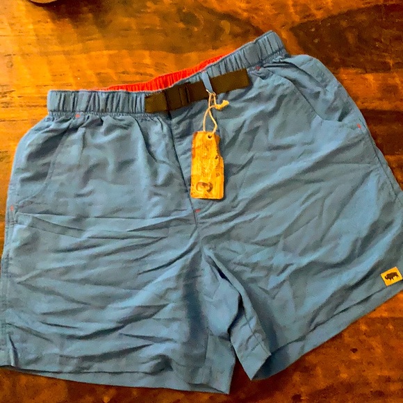 Buffalo Jackson Belted shorts - Picture 1 of 9